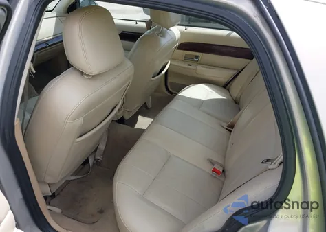 2007 Mercury Grand Marquis Ls z USA, uszkodzony, nr VIN 2MEFM75VX7X609263